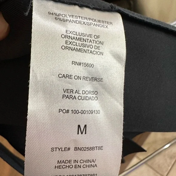 Classic Navy Blue Blazer w Raw Edge Seams and Velcro Button Size M - Picture 9 of 9